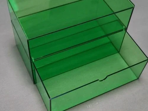 Quality inspection and supply chain process for custom acrylic boxes