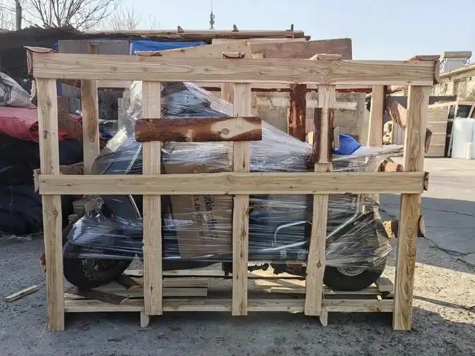 Electric scooter packaging and logistics verification