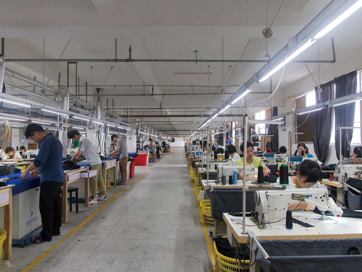 End-to-End Apparel Production and Quality Control Process Workflow Diagram